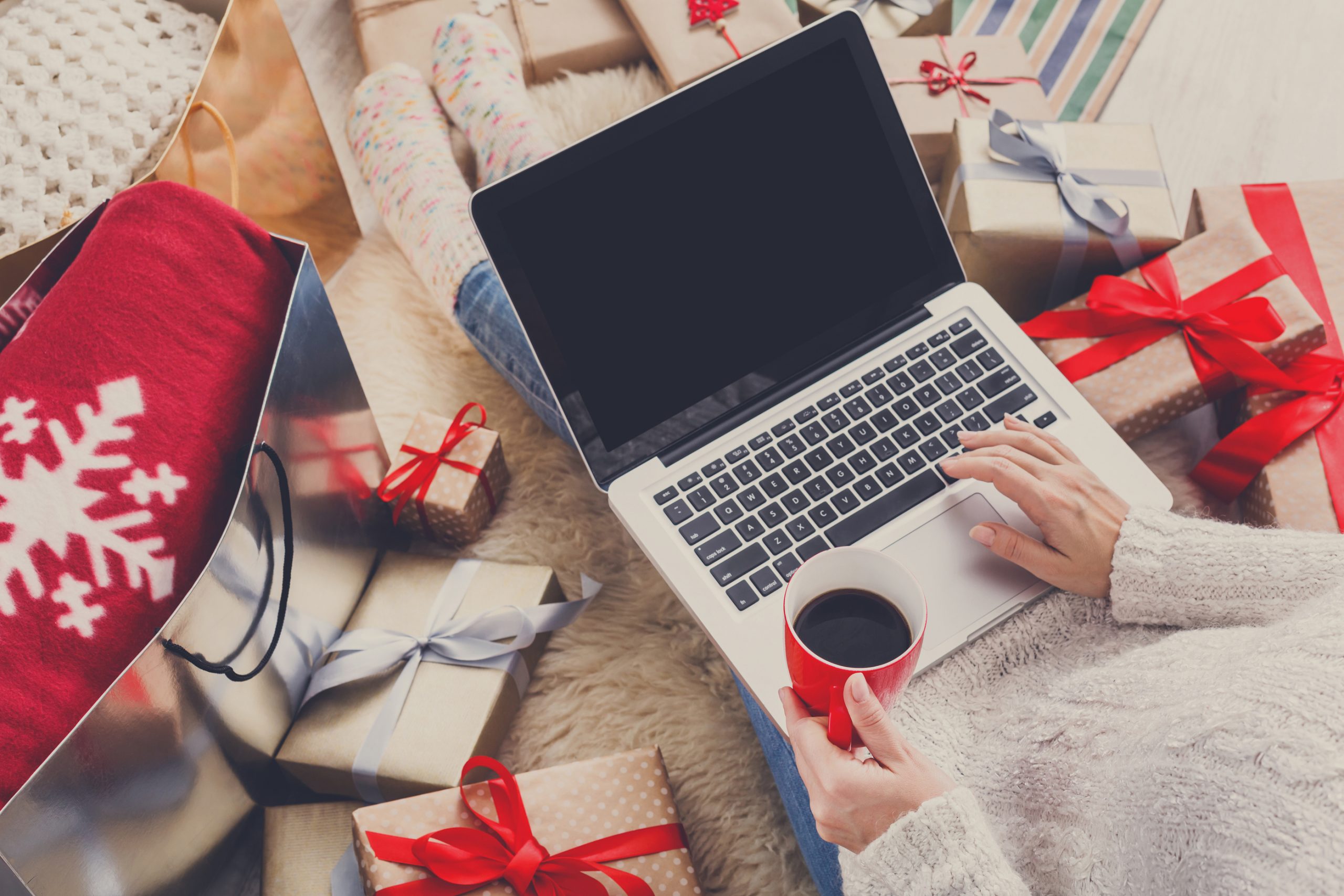 The Best Gift Card Deals to Earn Holiday Shopping Rewards